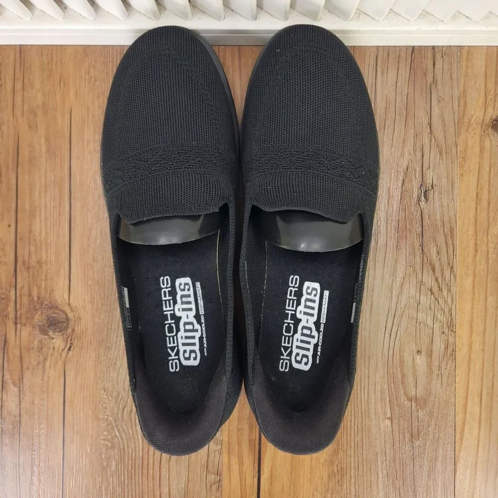 Skechers pre owned